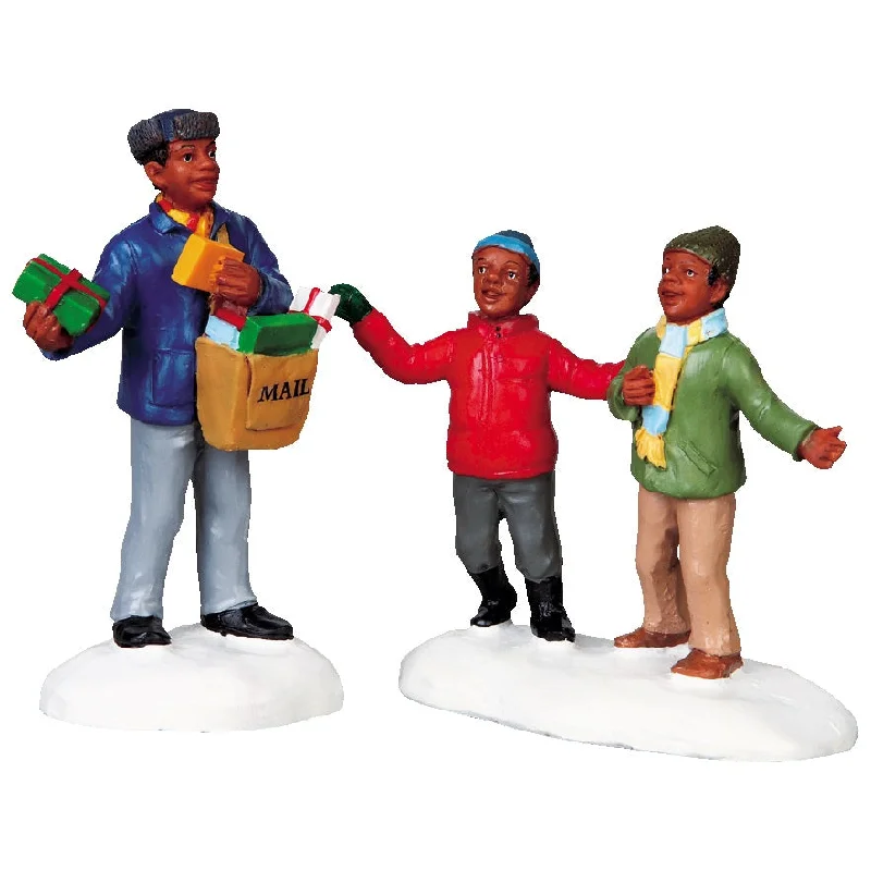 Lemax Caddington Village Figurines: Special Delivery, Set of 2 #92625