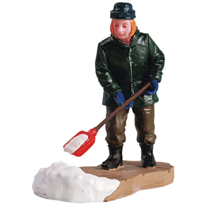 Lemax Vail Village Figurine: Clearing a Path #52049