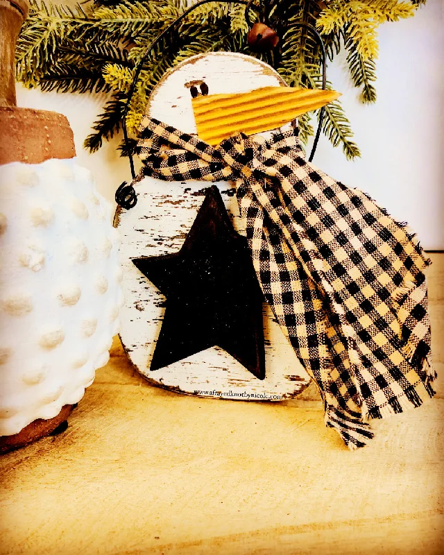 Old Fashioned Snowman Ornament-DIY-Wood Kit